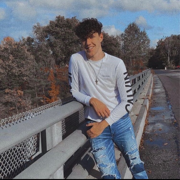 shoes - Picture 1 of 1